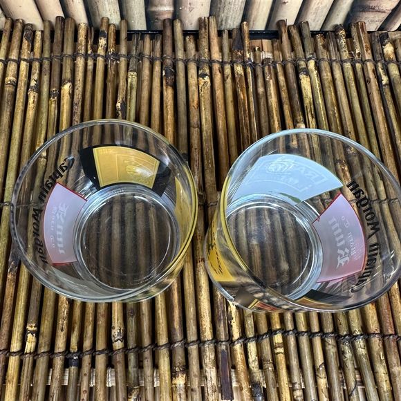 Lot Of 2 Captain Morgan Original Spiced Rum Double Rocks Glasses Born To Rum - Picture 6 of 7